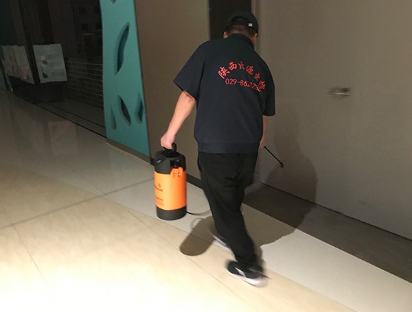 betway必威西蒙